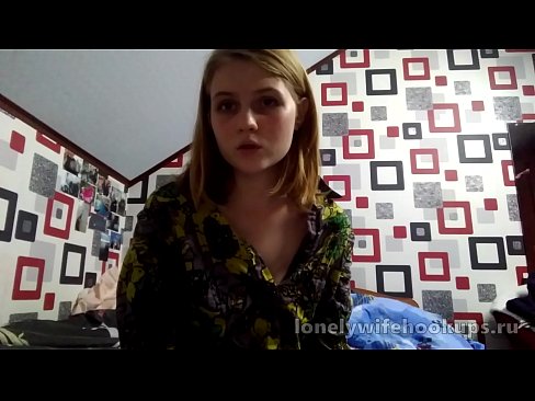 ❤️ Young blonde oileanach às an Ruis likes mòr dicks. ❌ Bhidio fucking leinn ﹏